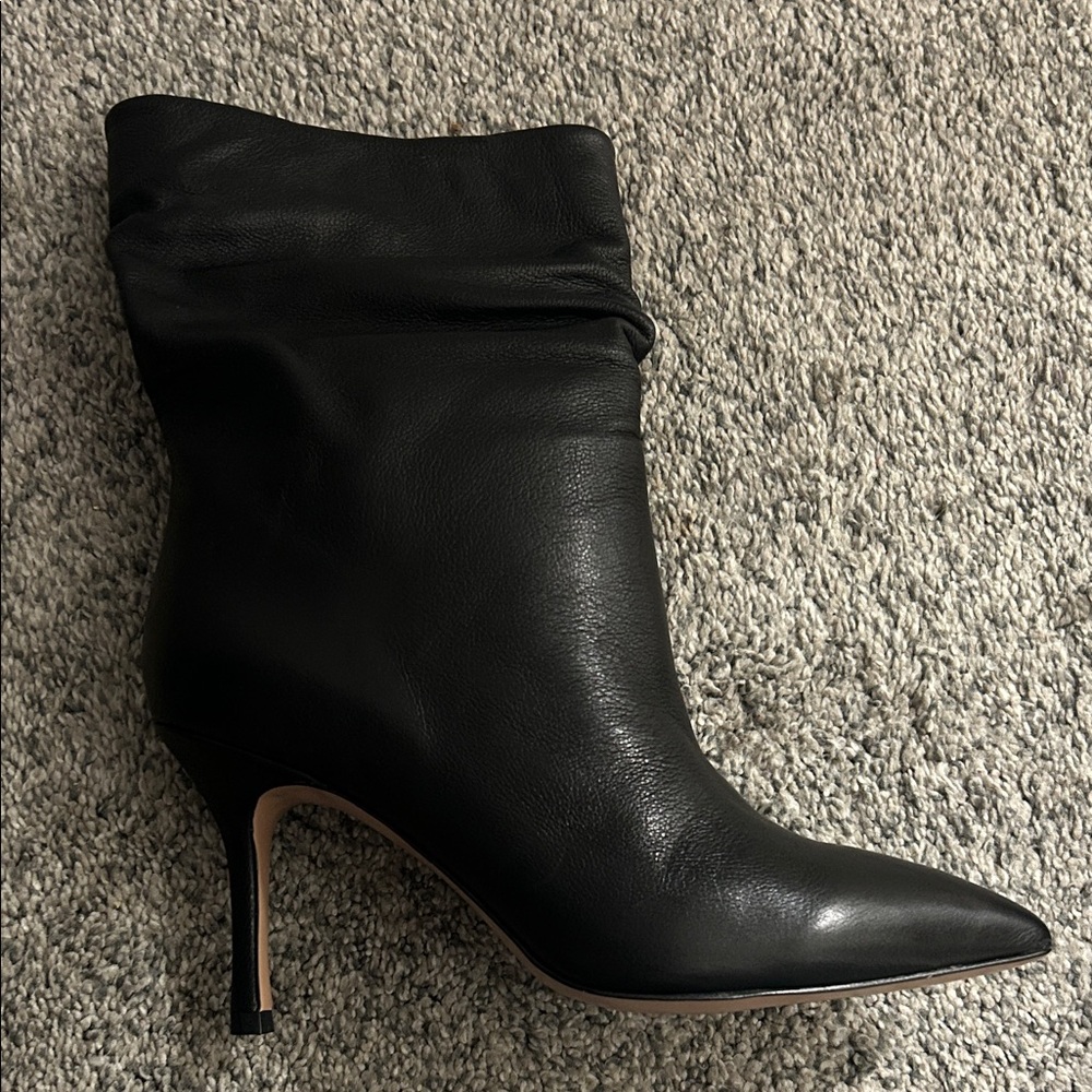 Steve Madden Black Leather Ankle Boots
